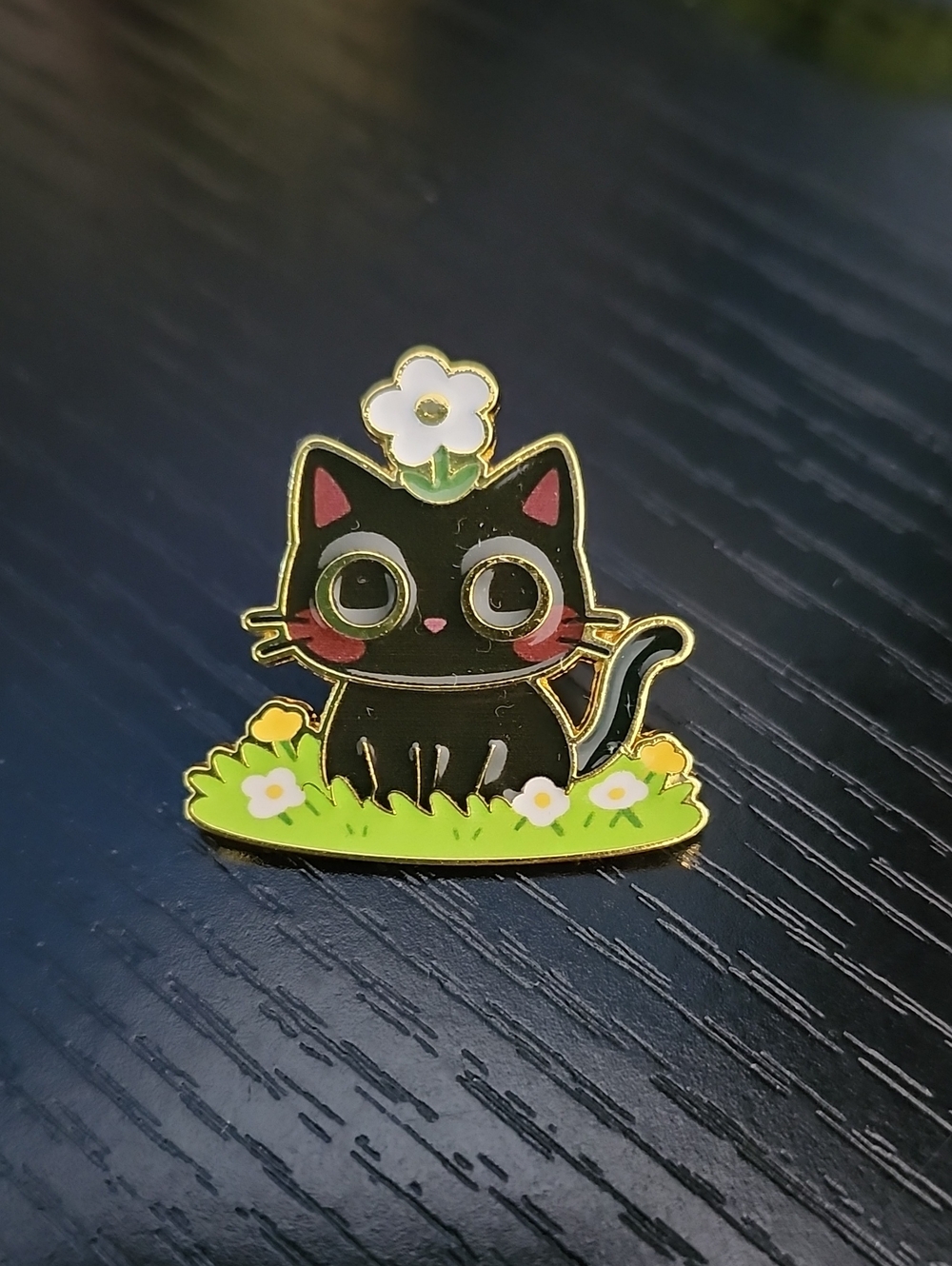Black Cat Daisy Flower Enamel Pin - Cute Cat Lapel Pin (Black, Green, White)